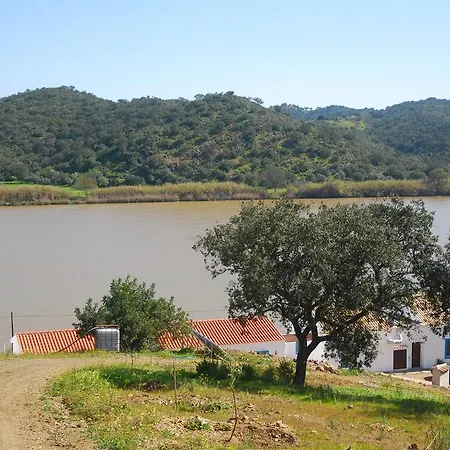 Paisagem Do Guadiana Turismo Rural Farm stay *